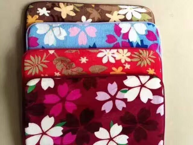50*80cm coral plush floor mat flannel floor mat door mat water absorption non-slip mat bedside mat