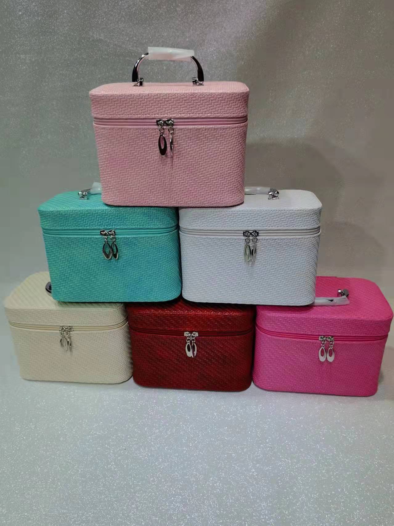 New Products in Stock Cosmetic Case Three-Piece Pu Cosmetic Bag Portable Large Capacity Storage Bag Cosmetic Cosmetic New Products in Stock Cosmetic Case Three-Piece Pu Cosmetic Bag Portable Large Capacity Storage Bag Cosmetic Cosmetic