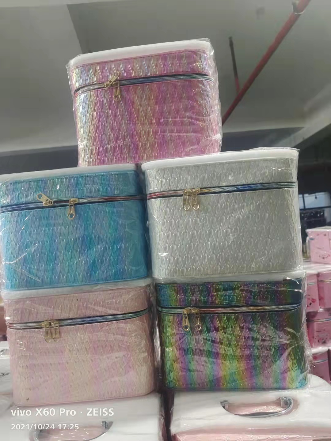 New Products in Stock Cosmetic Case Three-Piece Pu Cosmetic Bag Portable Large Capacity Storage Bag Cosmetic Cosmetic New Products in Stock Cosmetic Case Three-Piece Pu Cosmetic Bag Portable Large Capacity Storage Bag Cosmetic Cosmetic