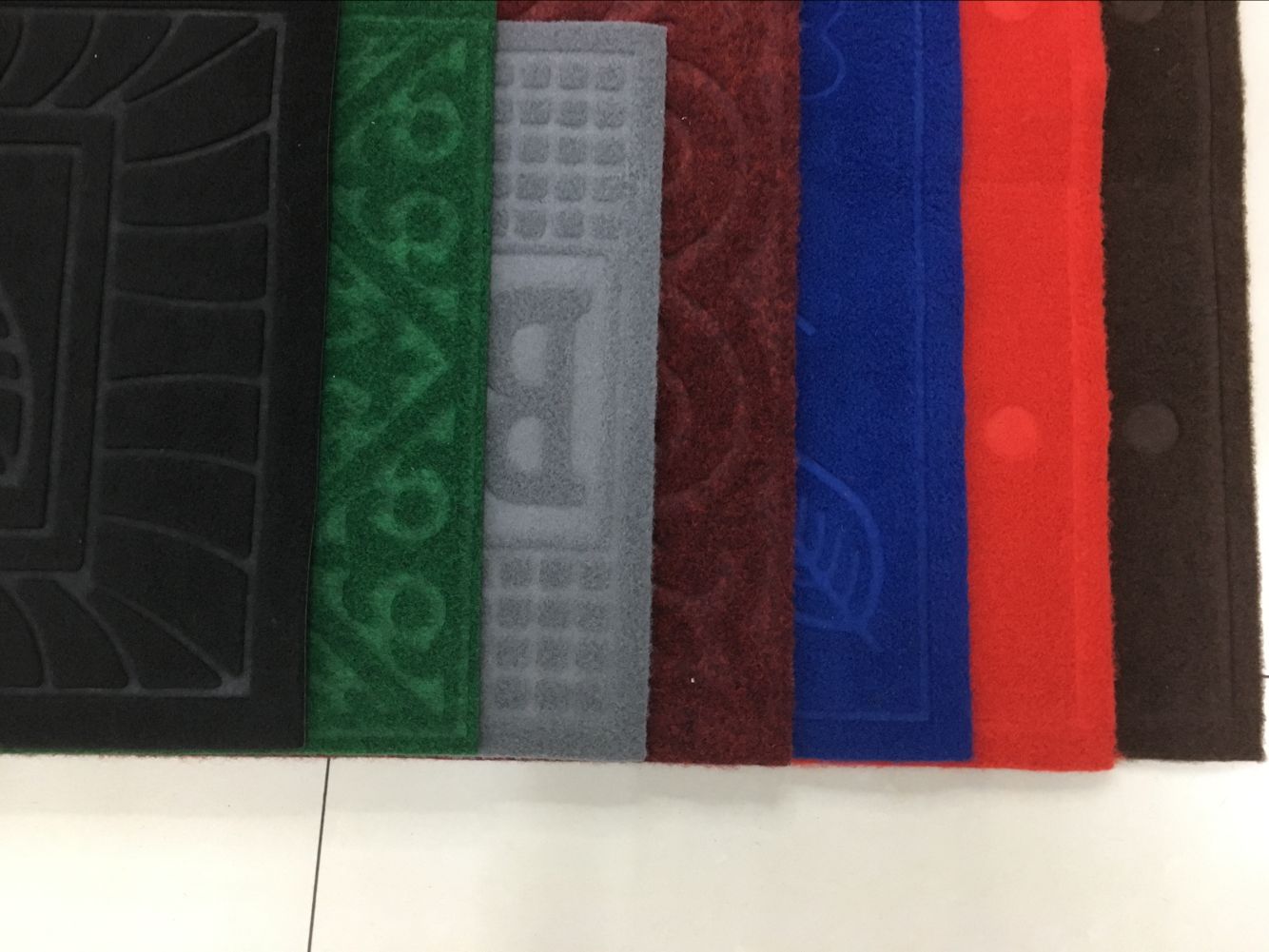 48by78cm PVC velvety embossed mat absorbent non-slip mat outdoor mat foot mat door mat