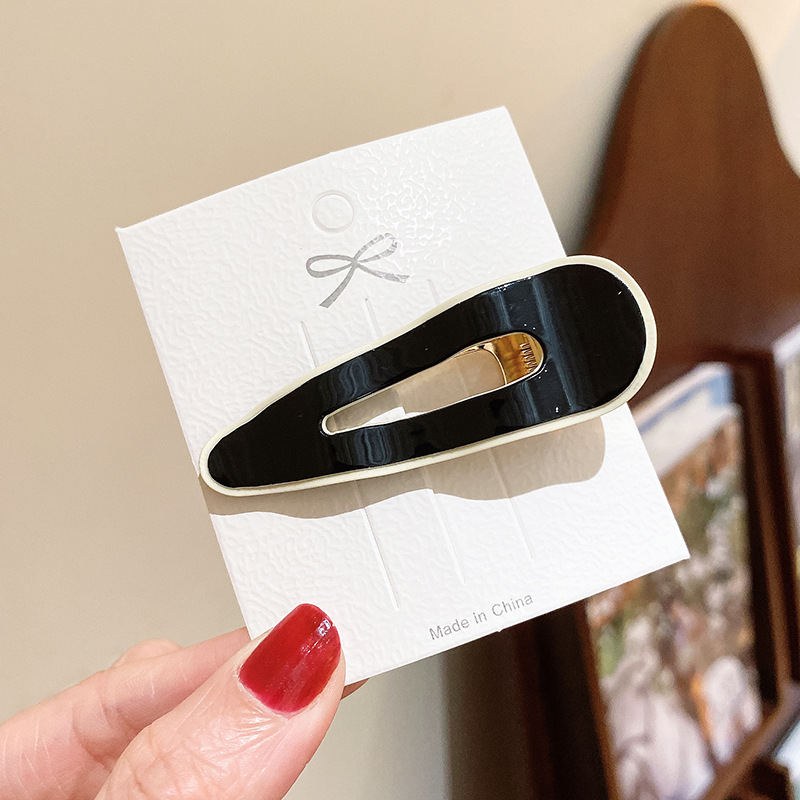 Black and White Wave Pattern Barrettes Side Seamless Hairpin Female Bangs Clip Word Clip Duckbill Clip Hair Accessory Clips Black and White Wave Pattern Barrettes Side Seamless Hairpin Female Bangs Clip Word Clip Duckbill Clip Hair Accessory Clips