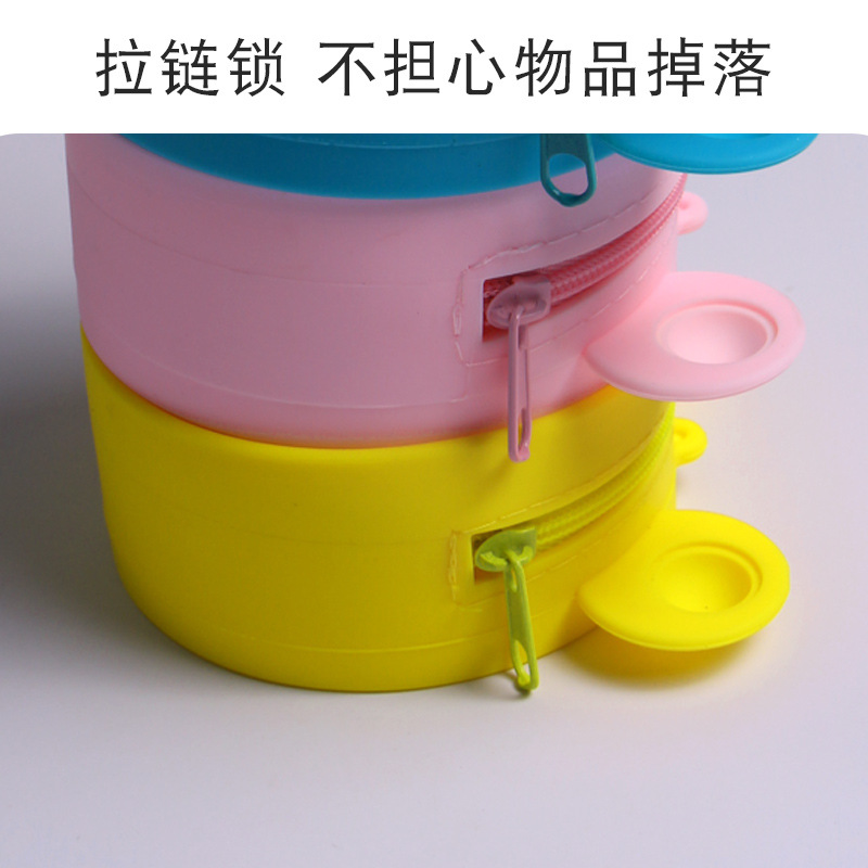 Amazon Hot Deratization Pioneer Silicone Coin Purse Keychain Pendant Decompression Squeezing Toy Storage Bag Wholesale
