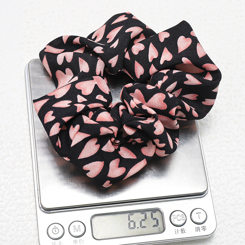 Cross-border hot selling chiffon printing hair ring large intestine ring head rope rubber band heart wave head flower Cross-border hot selling chiffon printing hair ring large intestine ring head rope rubber band heart wave head flower