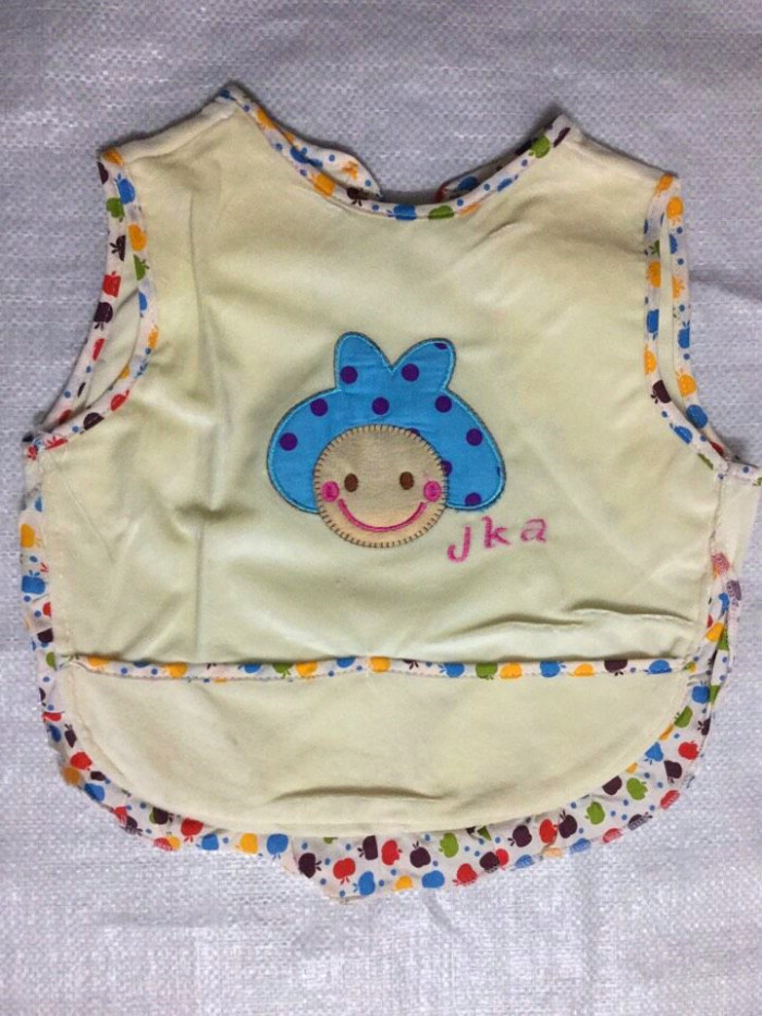 Crystal cashmere fashion cartoon cute kids apron sleeveless smock waterproof apron apron Crystal cashmere fashion cartoon cute kids apron sleeveless smock waterproof apron apron