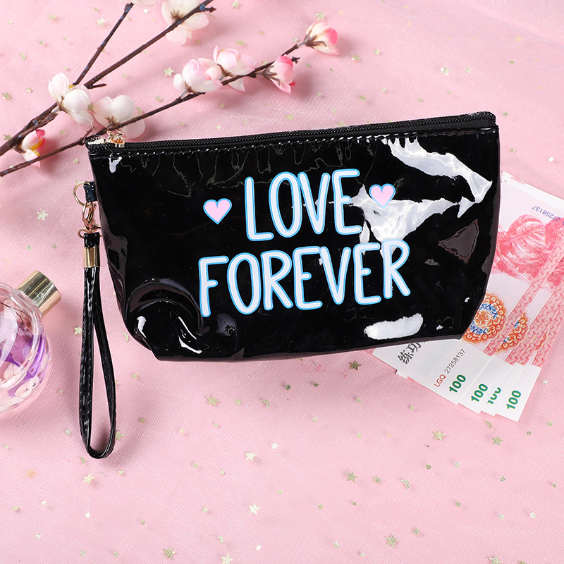SOURCE Supply Cosmetic Bag Large Capacity High Cold Leather Cosmetics Storage Bag New Ladies Bag Wash Bag Wholesale