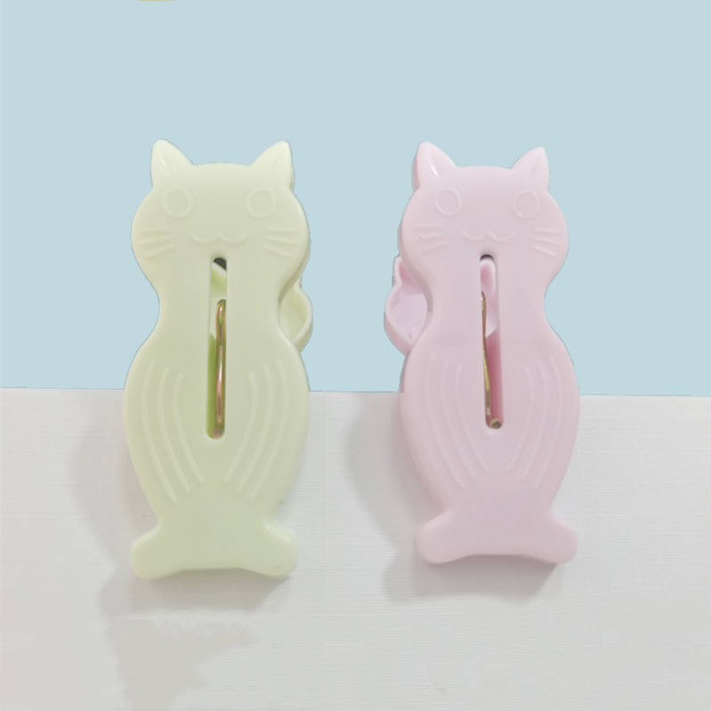 plastic clip Cute Cartoon Seamless Drying Clothespin 8 PCs Household Plastic Snacks Multi-Functional Little Clip