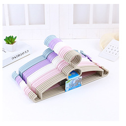 Lt-1039 trousers for household clothes hangers with non-slip plastic clip