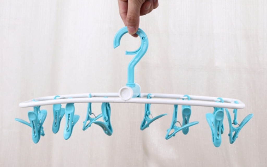 12 Plastic Clip Folding Clothes Hangers Underwear and Socks 12 Clip Clothes Clip Windproof Clip