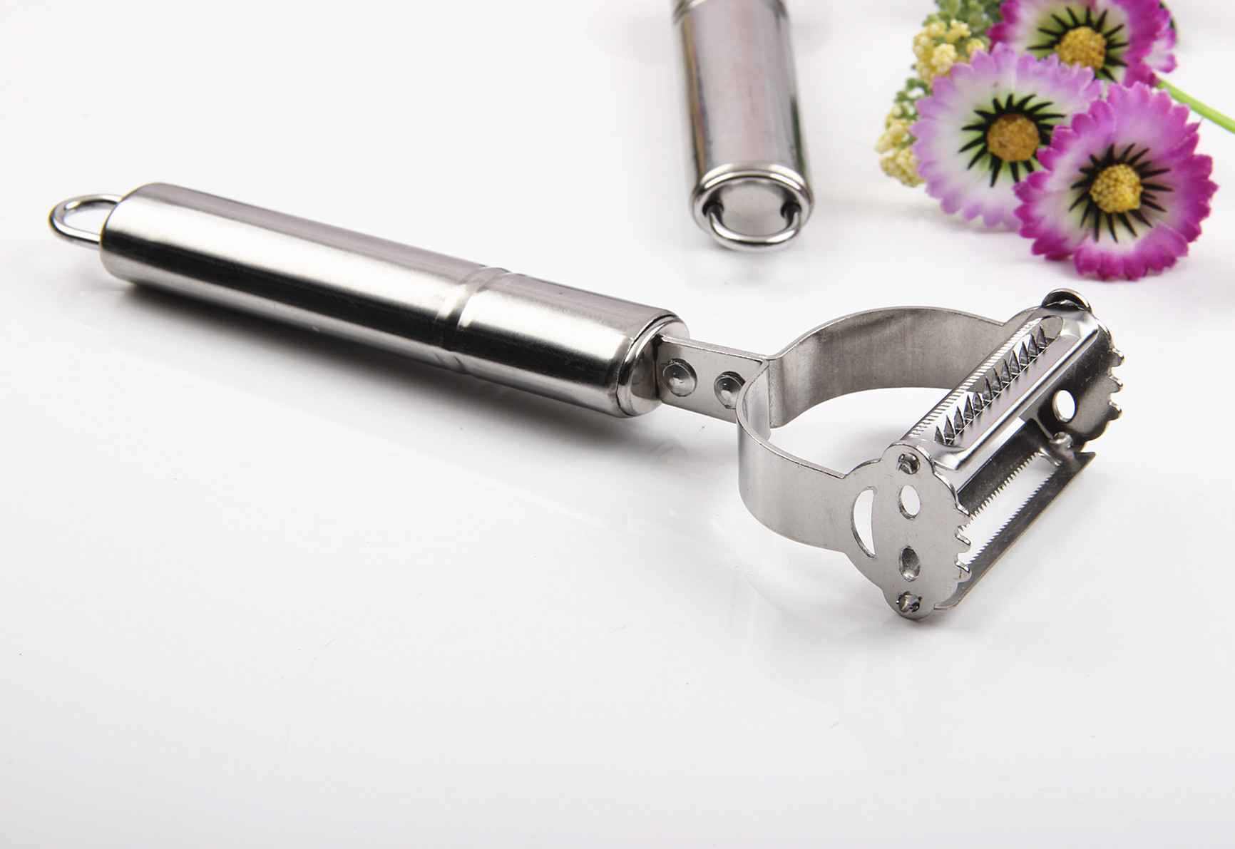 Running Rivers and Lakes Paring Knife Stainless Steel Kitchen Gadgets Multi-Purpose Vegetable and Fruit Peeling Planer Peeler Running Rivers and Lakes Paring Knife Stainless Steel Kitchen Gadgets Multi-Purpose Vegetable and Fruit Peeling Planer Peeler