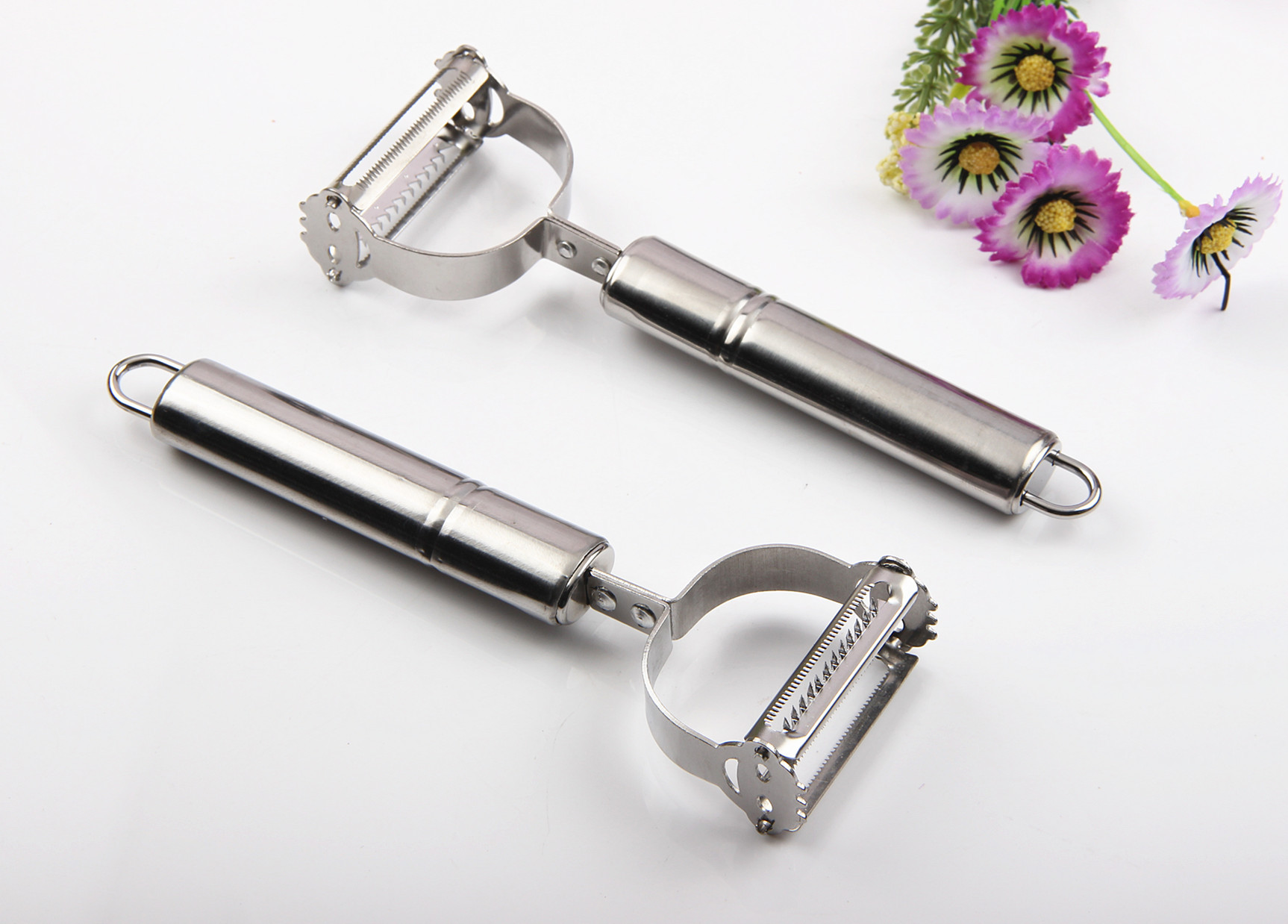 Running Rivers and Lakes Paring Knife Stainless Steel Kitchen Gadgets Multi-Purpose Vegetable and Fruit Peeling Planer Peeler Running Rivers and Lakes Paring Knife Stainless Steel Kitchen Gadgets Multi-Purpose Vegetable and Fruit Peeling Planer Peeler