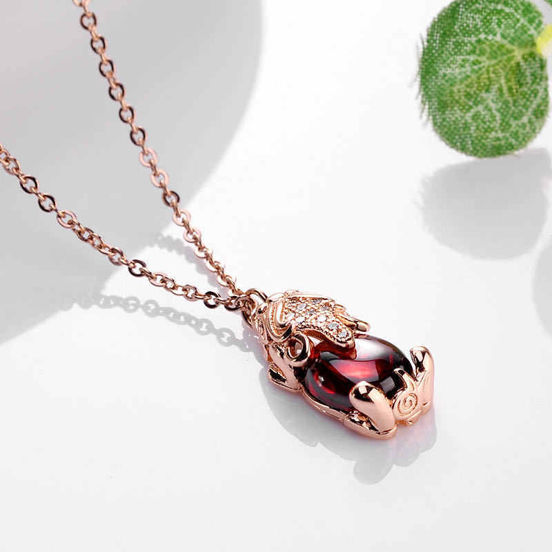 Korean Style Trendy Simplicity 18K Rose Gold Swan Four-Leaf Clover Titanium Steel Necklace Female Clavicle Chain Ornament Wholesale