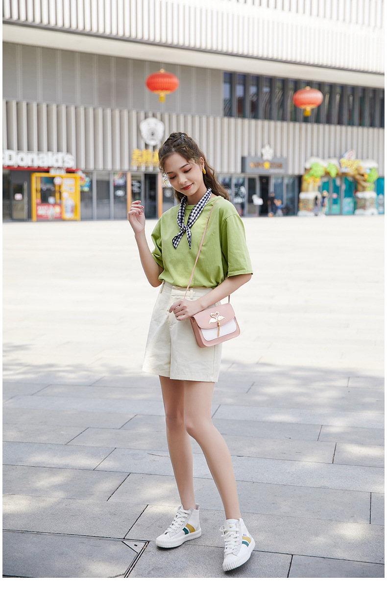 Gift Bag Wholesale Women's Bag Korean Style Cool Contrast Color Swan Small Square Bag 2021 Summer and Autumn New Collection One Shoulder Phone Bag