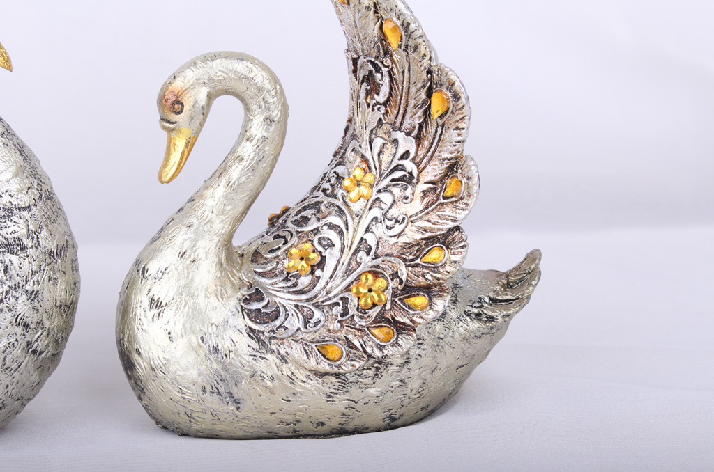Resin Crafts European-Style Silver-Plated Couple Swan Domestic Ornaments Creative Gift Special Offer Resin Crafts European-Style Silver-Plated Couple Swan Domestic Ornaments Creative Gift Special Offer