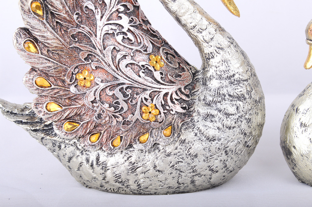 Resin Crafts European-Style Silver-Plated Couple Swan Domestic Ornaments Creative Gift Special Offer Resin Crafts European-Style Silver-Plated Couple Swan Domestic Ornaments Creative Gift Special Offer