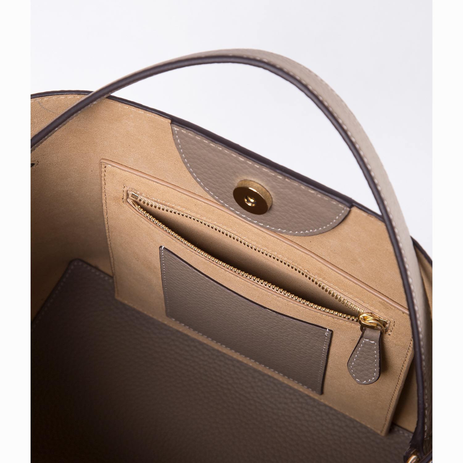 2022 Export to France Foreign Trade Niche Swan Baotou Layer Litchi Pattern Cowhide Tote Half-Handmade Commuter Women's Bag