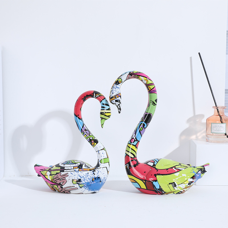 Modern &amp; Minimalism Creative Color Resin Crafts Animal Swan Couple Swan Study and Bedroom Living Room Decoration