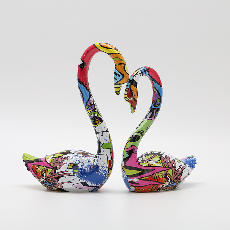 Modern &amp; Minimalism Creative Color Resin Crafts Animal Swan Couple Swan Study and Bedroom Living Room Decoration