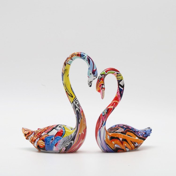 Modern &amp; Minimalism Creative Color Resin Crafts Animal Swan Couple Swan Study and Bedroom Living Room Decoration