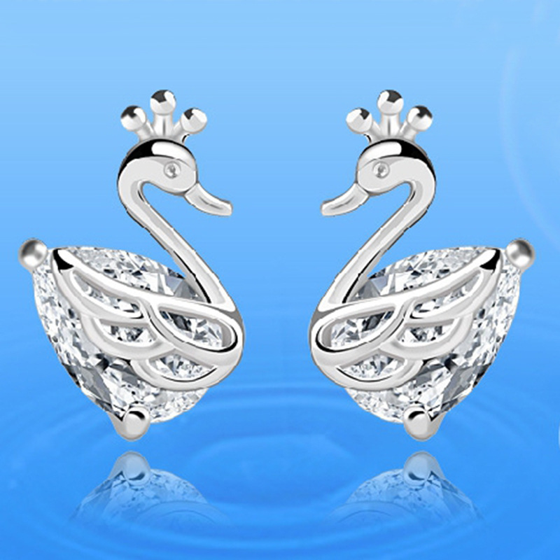 Weihua Temperament Female Ear Studs Wholesale Ladies Small Ear Studs Ear Clip Eardrops Degrees Silver Earrings Crown Swan Stud Earrings