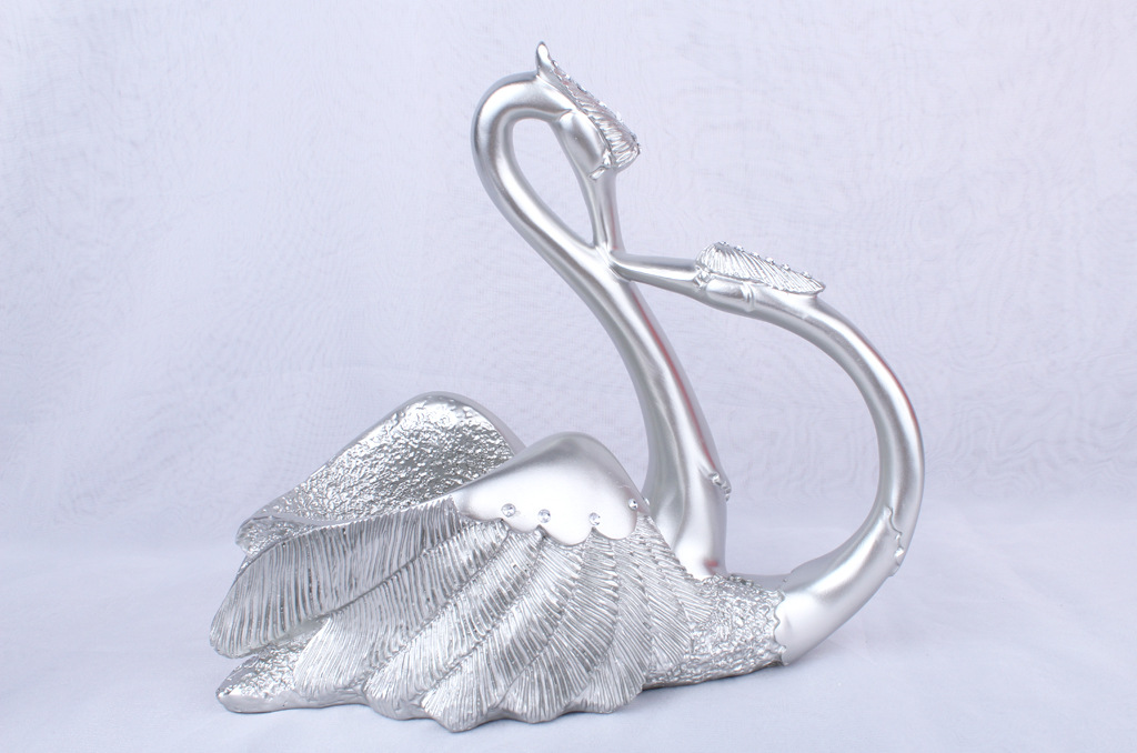 Resin Crafts European Couple Swan Wine Rack Decoration Wine Cabinet Decorations Creative Wine Rack Special Offer 58