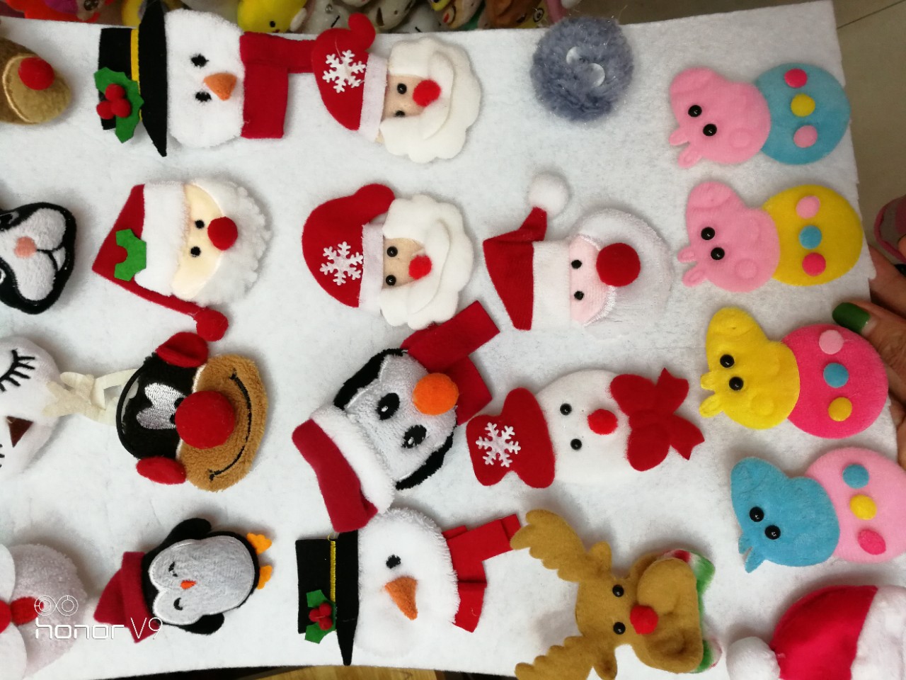 Santa snowman Christmas, Christmas hat Christmas button accessories Christmas shoes and accessories wholesale Santa snowman Christmas, Christmas hat Christmas button accessories Christmas shoes and accessories wholesale