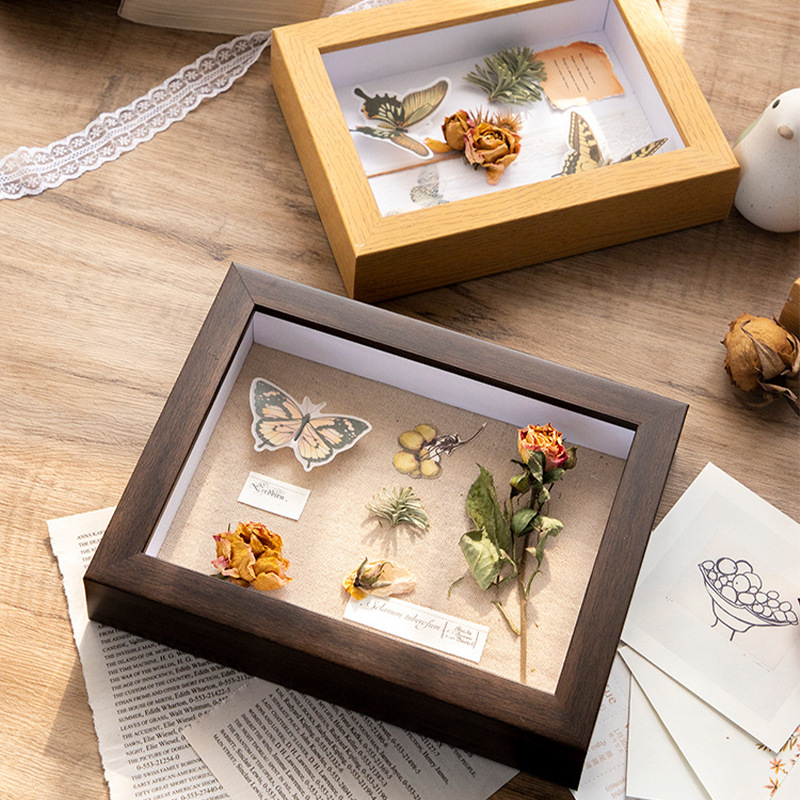 Vintage Dried Flower Photo Frame Wooden Hollow Three-Dimensional Decoration Photo Frame Square Floral Dried Flower Picture Frame Animal and Plant Specimen Box