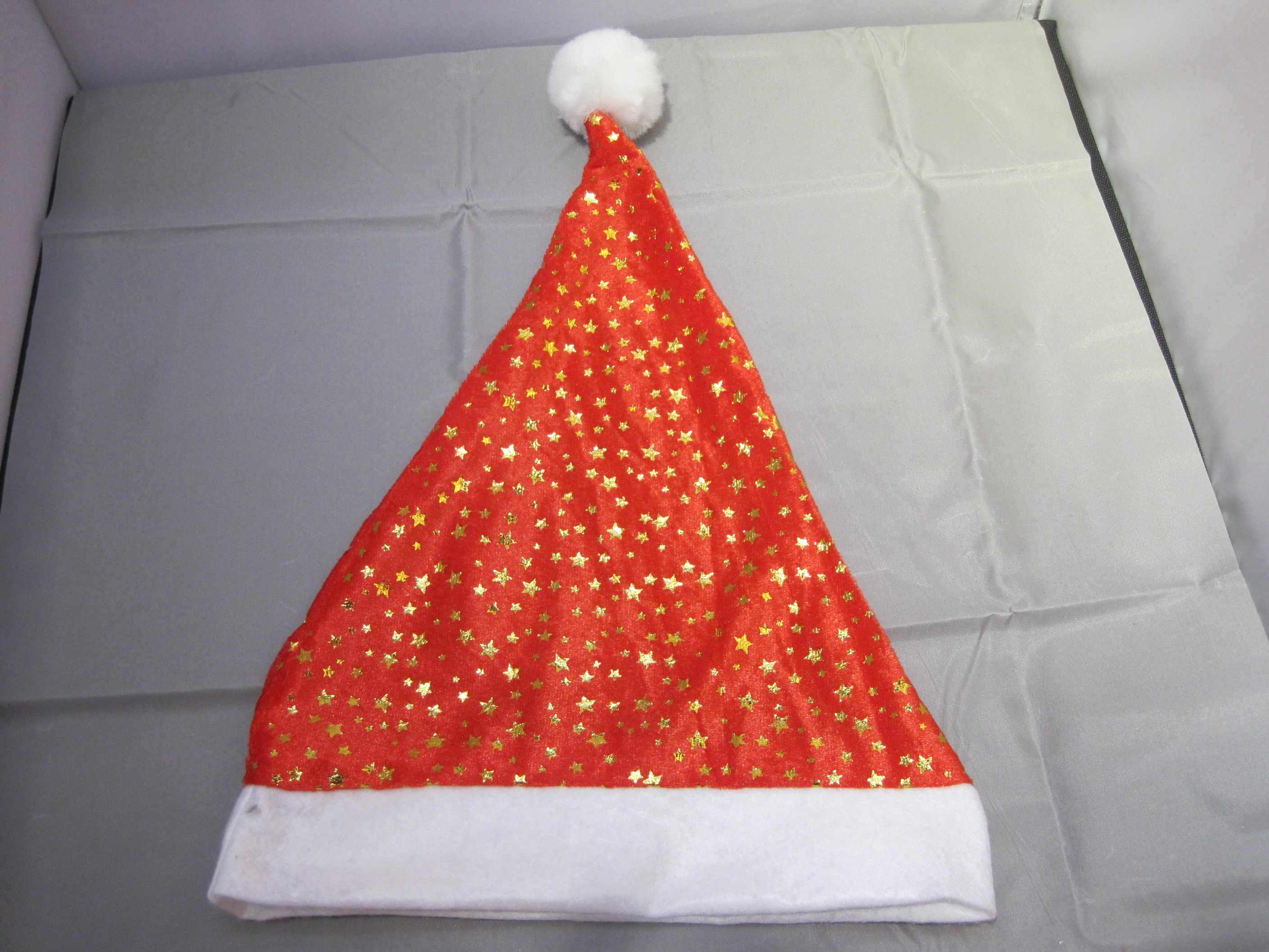 Snow White Christmas hat and Christmas hats for adult children.