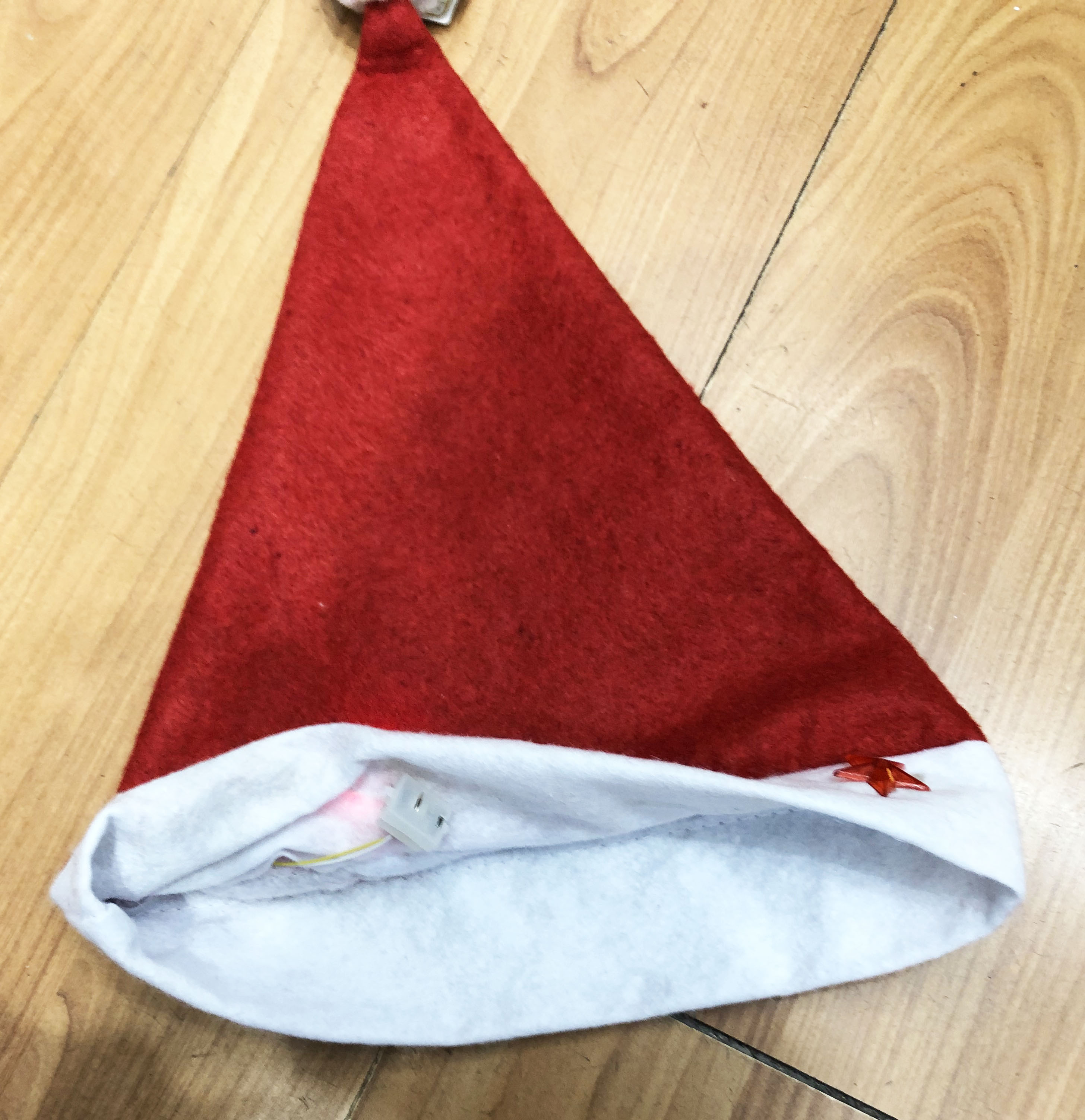 Christmas hat five star electronic hat Christmas ornament hat holiday party non-woven Santa hat Christmas hat five star electronic hat Christmas ornament hat holiday party non-woven Santa hat