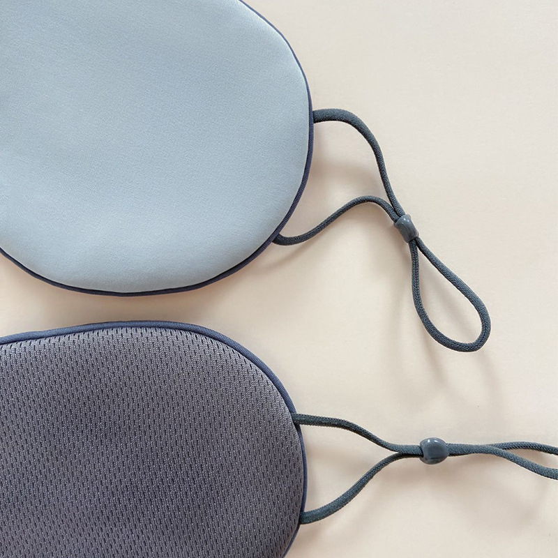 Spot wholesale Cool temperature dual use graphene travel sleep eye mask small gifts non-silk a hair