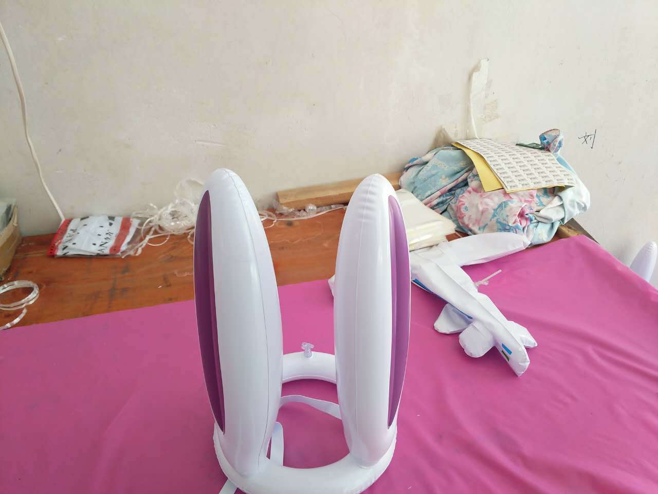 Thicker Inflatable Deer Head Ring Inflatable Christmas Hat Game Inflatable Antler Hat Throwing Ring Currently Available Direct Sale Thicker Inflatable Deer Head Ring Inflatable Christmas Hat Game Inflatable Antler Hat Throwing Ring Currently Available Direct Sale