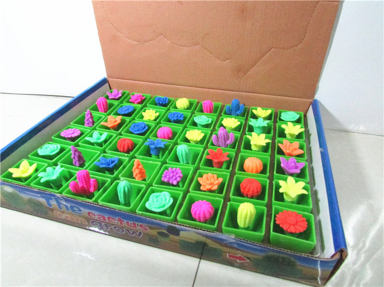 New Exotic Expansion Plant Cactus Ball Soaking Cactus Christmas Tree Expansion Toys Children's Toy Stall Hot Sale New Exotic Expansion Plant Cactus Ball Soaking Cactus Christmas Tree Expansion Toys Children's Toy Stall Hot Sale