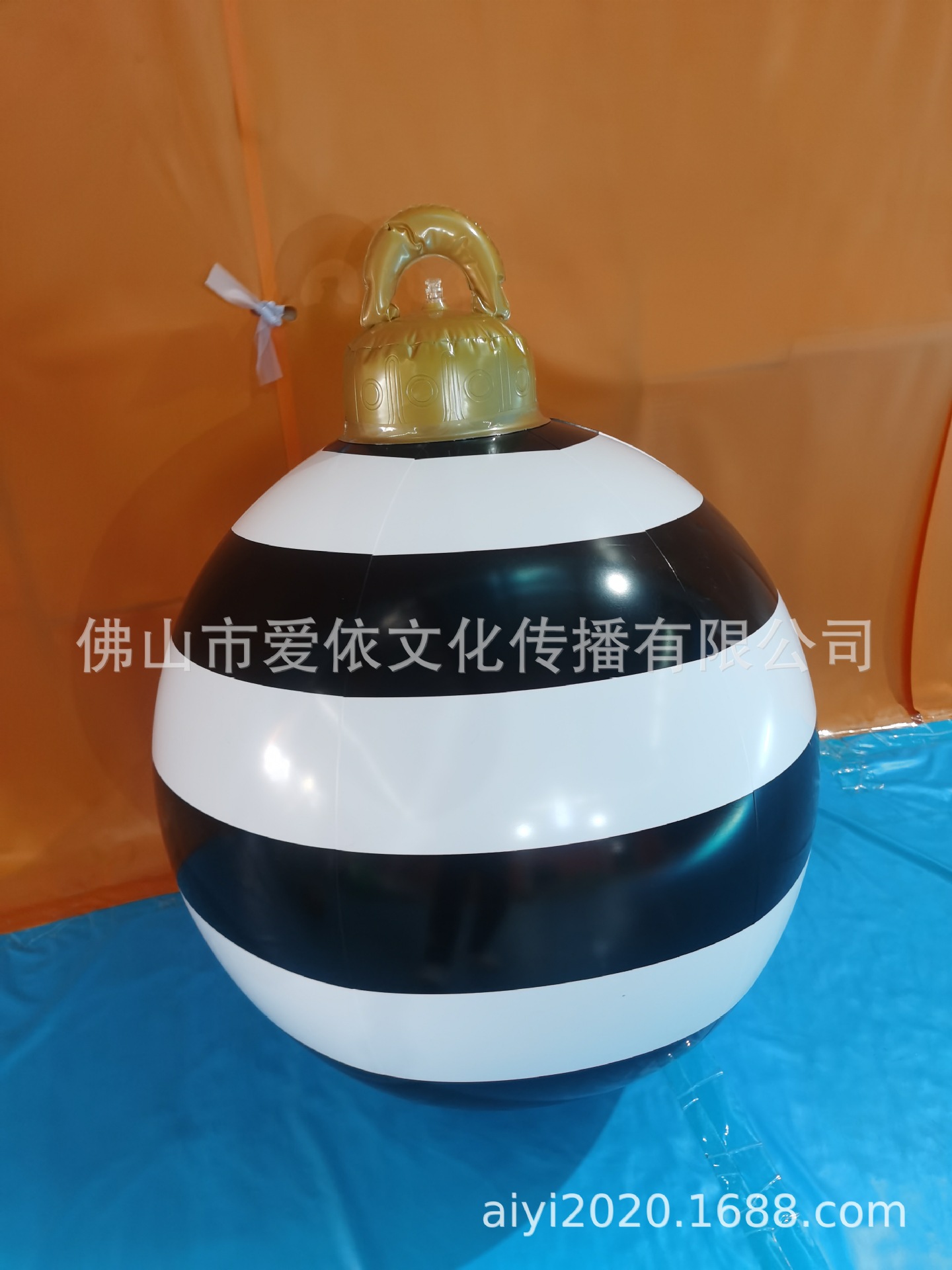Christmas Jewelry Ball Outdoor Fun Holiday Atmosphere Crafts PVC Inflatable Toy Ball Independent Station Cross-Border Hot