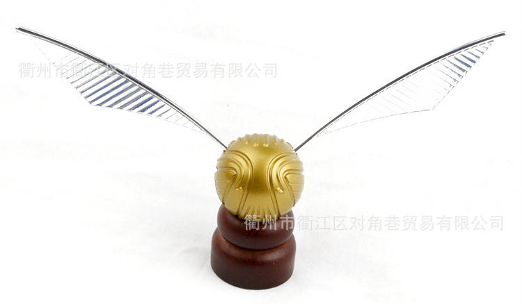Golden Scoundrel Decoration Quidditch Ball Harry Potter Surrounding Garage Kit Model Toy Decoration Christmas Gift