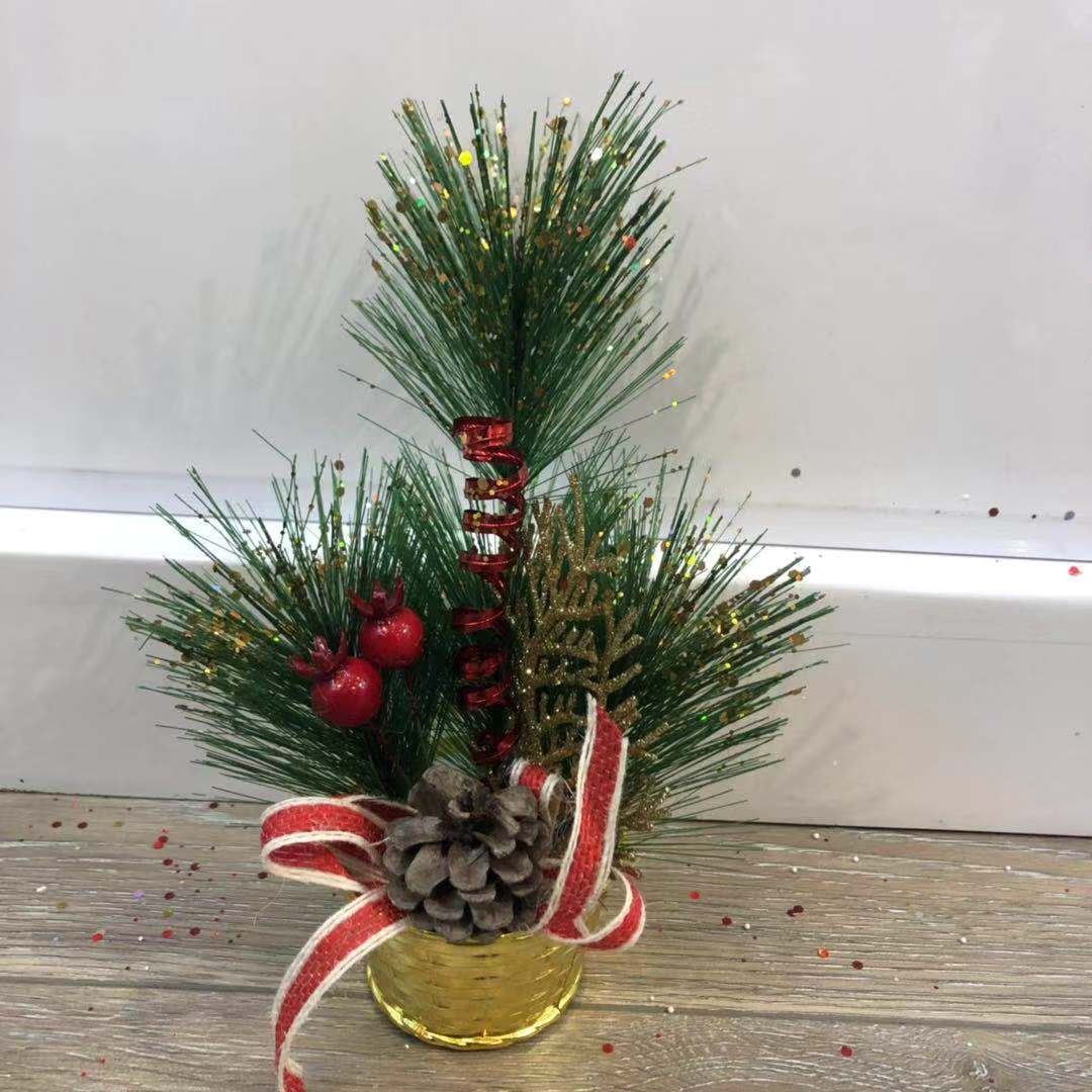 Imitation tree Christmas gift set piece pine needle tree miniature pine Christmas holiday flowerpot
