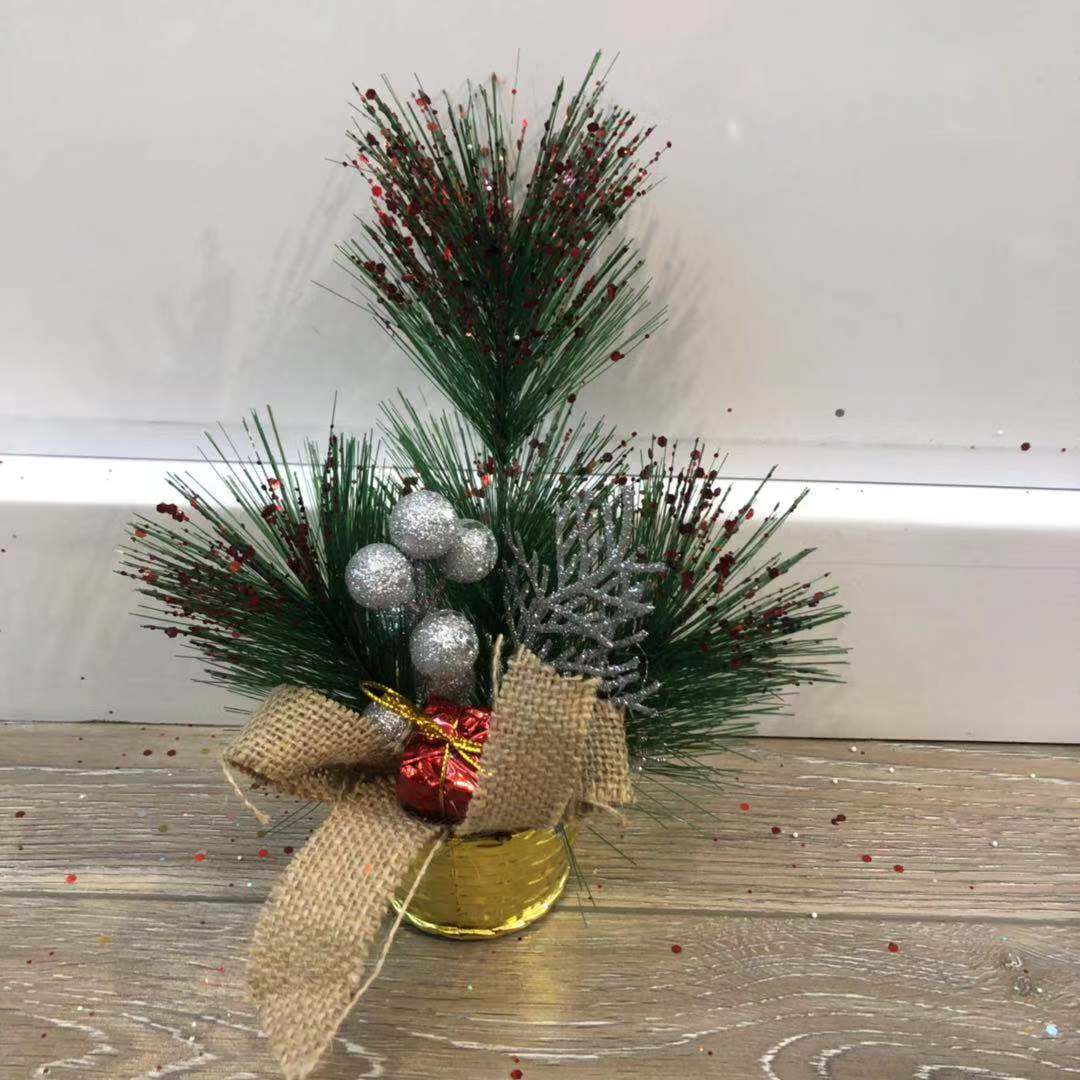 Imitation tree Christmas gift set piece pine needle tree miniature pine Christmas holiday flowerpot
