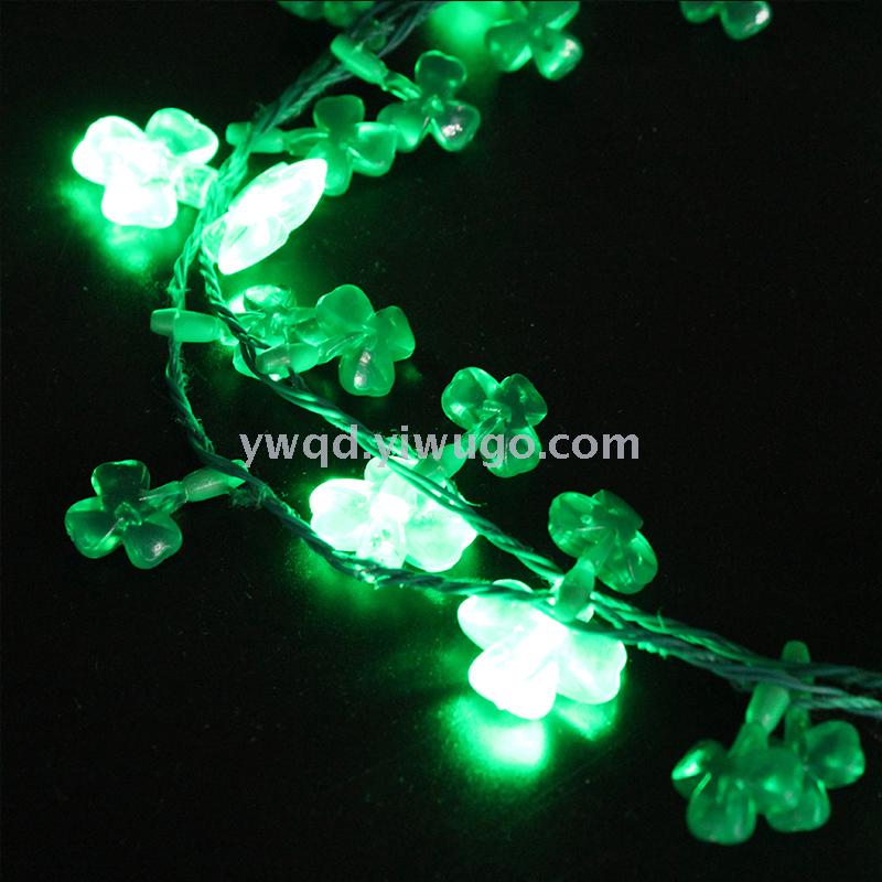 ZD Factory Direct Sales Foreign Trade Popular Style Luminous Led Clover Necklace Halloween Christmas Party Supplies