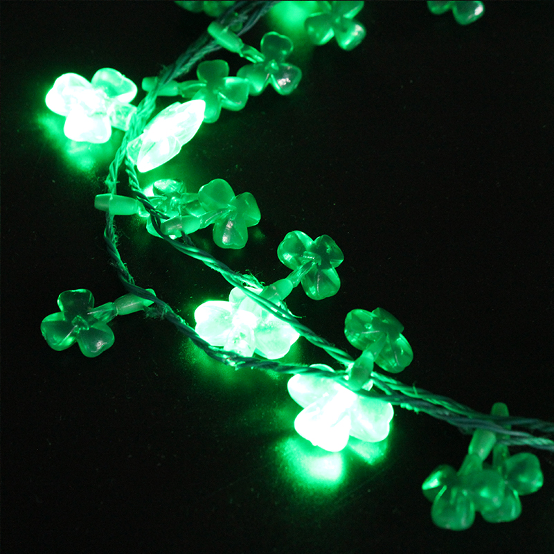 ZD Factory Direct Sales Foreign Trade Popular Style Luminous Led Clover Necklace Halloween Christmas Party Supplies ZD Factory Direct Sales Foreign Trade Popular Style Luminous Led Clover Necklace Halloween Christmas Party Supplies