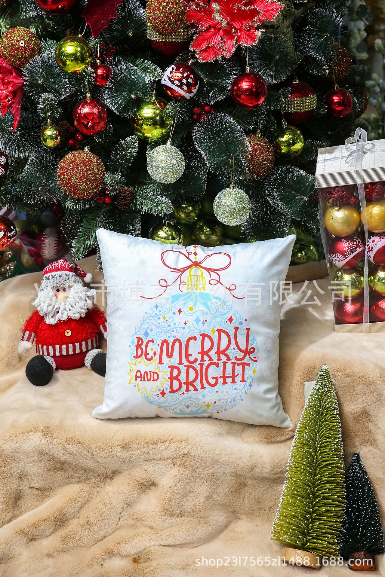 2022 New Amazon Merry Bedside Cushion Printed Santa Claus Pillow Decorative Pillow Pillow Cover