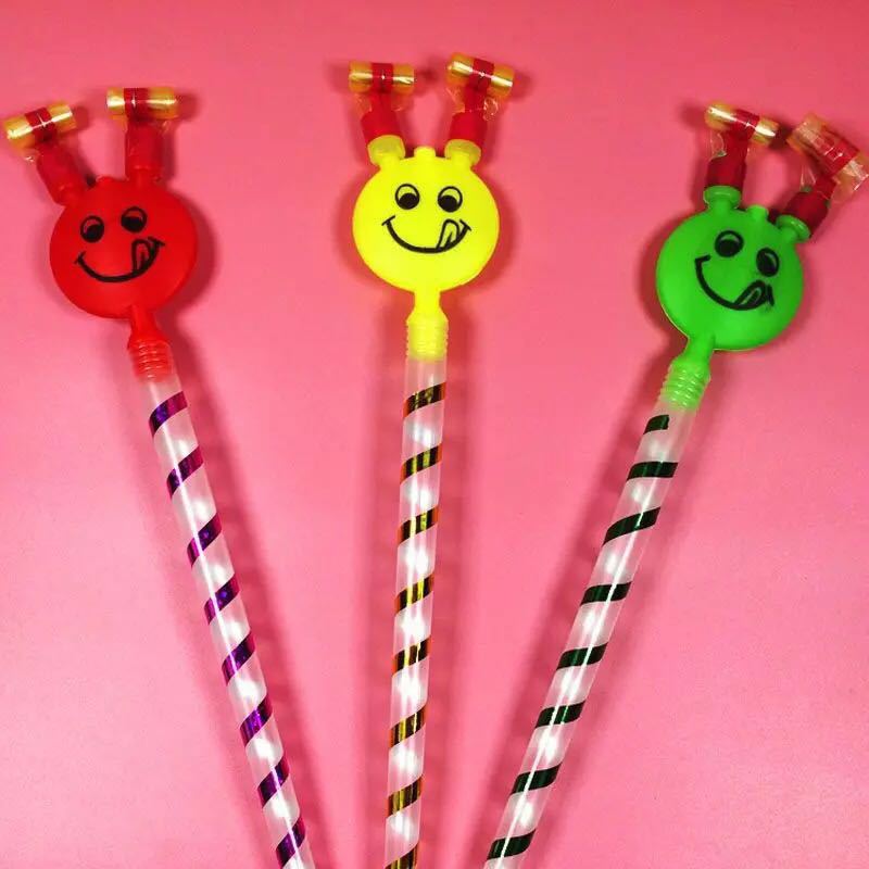 Large Blowouts Smiley Face Long Brush Holder Trumpet Whistle Blowing Children's Toys Stall Goods Source Push Small Gifts