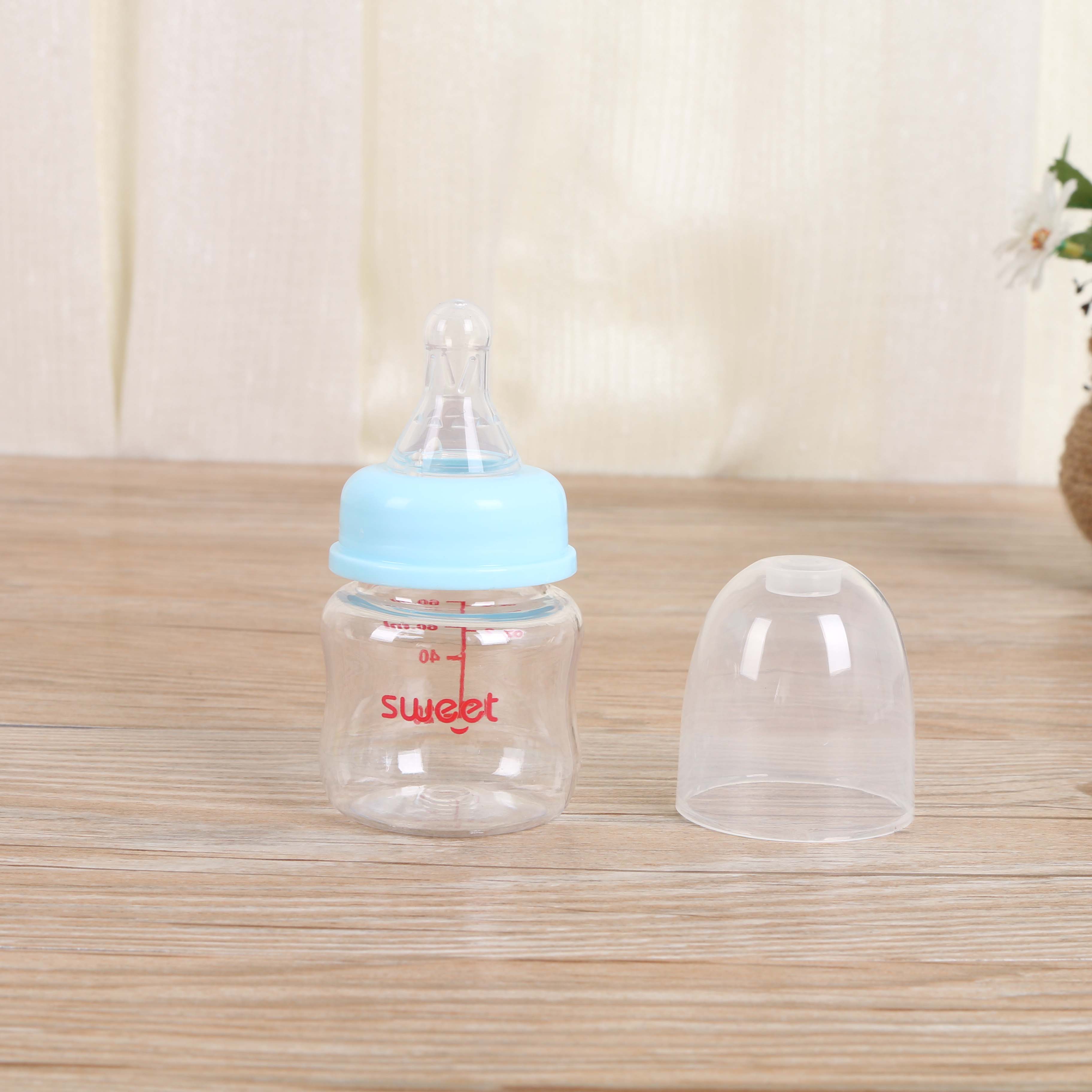 Neonatal bottle newborn baby wide caliber anti - drop mini trumpet 60 ml drinking milk bottle
