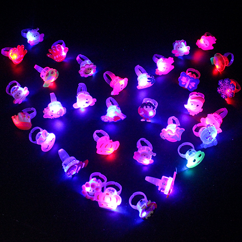 Fashion Cartoon Flash Ring Light 3cm Colorful Flashing Finger Light 50 a Box of New Year Night Market Hot Toys