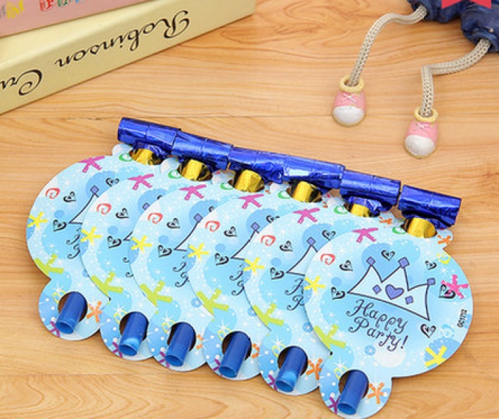 Birthday toys blowing dragon blowing party fashion fancy whistle creative fashion