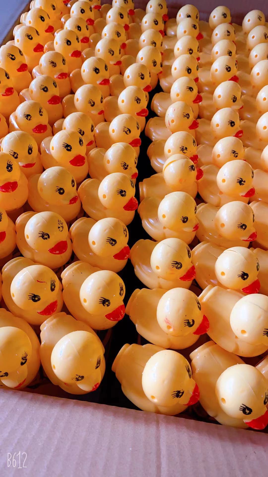 38cm Children Small Yellow Duck Bubble Wand Bubble Water Wholesale Rocking Whistle Small Yellow Duck Cartoon Bubble Foreign Trade Supply