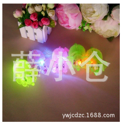 Wholesale glow whistle animal elephant children's toys, flashing hairy balls, vent ball, massage Wholesale glow whistle animal elephant children's toys, flashing hairy balls, vent ball, massage