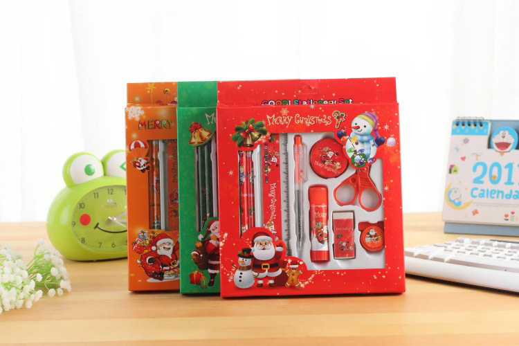 Christmas Small Gift Stationery Nine-Piece Set Santa Claus Pencil Combination Practical Stationery Set Pupil Prize