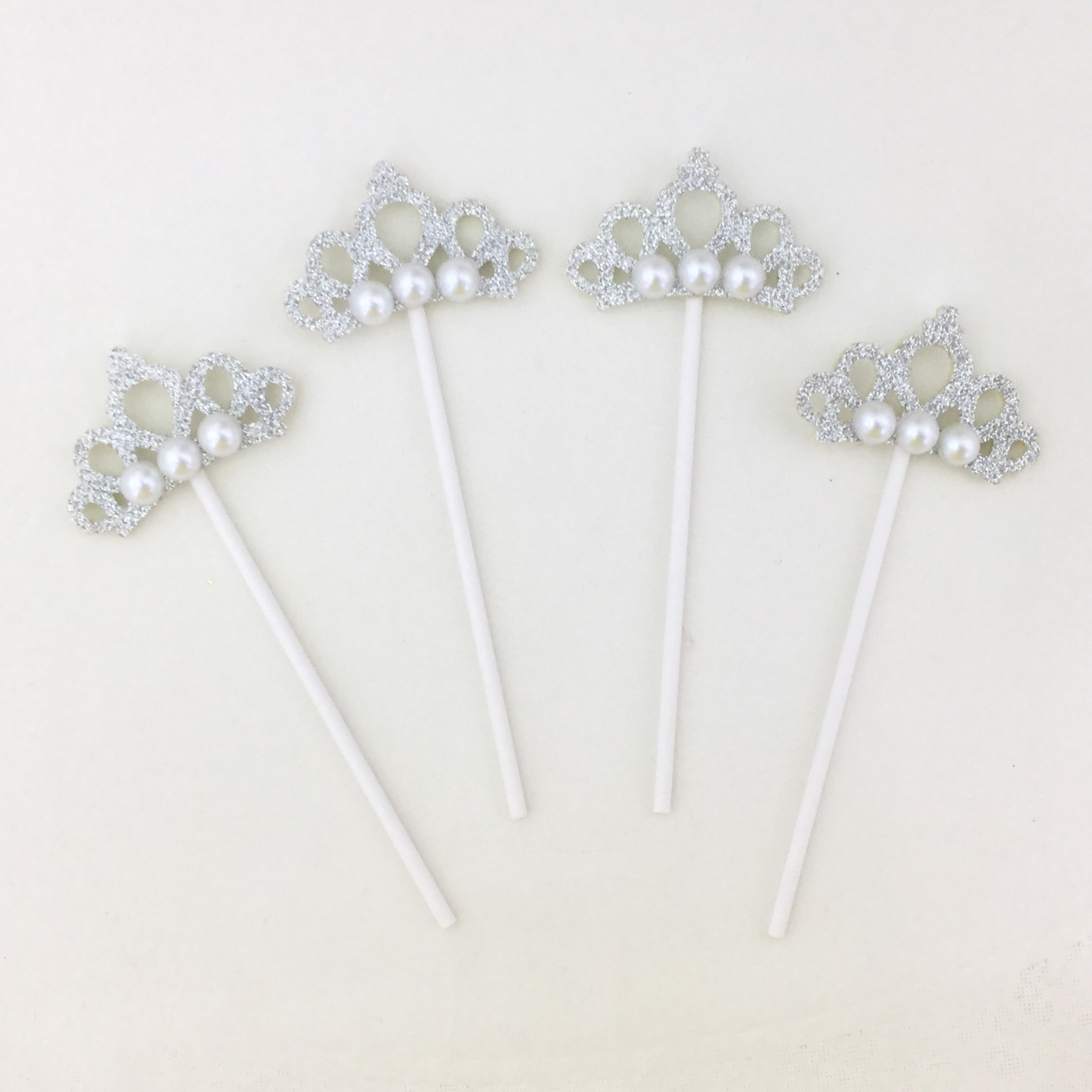 Manufacturers direct sale party supplies birthday decoration pearl crown cake plug - in crown plug - in Manufacturers direct sale party supplies birthday decoration pearl crown cake plug - in crown plug - in