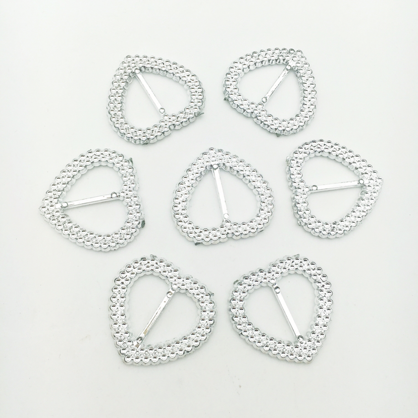 Plastic Peach Heart Three-Gear Japanese Character Decorative Buckle Wedding Stage Invitation Embellishment Buckle Handmade DIY Accessories