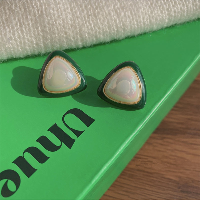 Yi Ke Geometric Triangle Pearl Silver Stud Earrings Female Design Sense Earrings 2022 New Trendy Korean Earrings