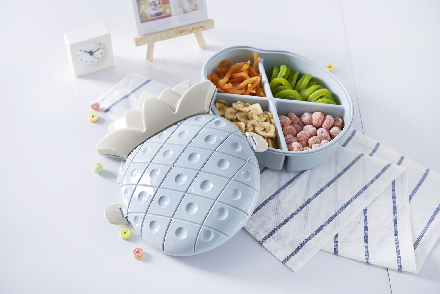 Pineapple Fruit Shape Candy Box Compartment with Lid Dried Fruit Tray Cute Home Fashion Dried Fruit Box Pineapple Fruit Shape Candy Box Compartment with Lid Dried Fruit Tray Cute Home Fashion Dried Fruit Box