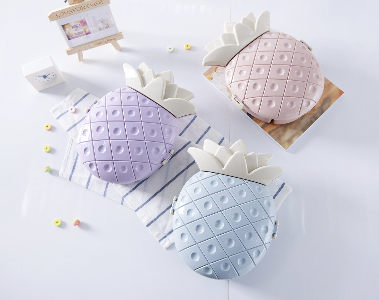 Pineapple Fruit Shape Candy Box Compartment with Lid Dried Fruit Tray Cute Home Fashion Dried Fruit Box Pineapple Fruit Shape Candy Box Compartment with Lid Dried Fruit Tray Cute Home Fashion Dried Fruit Box